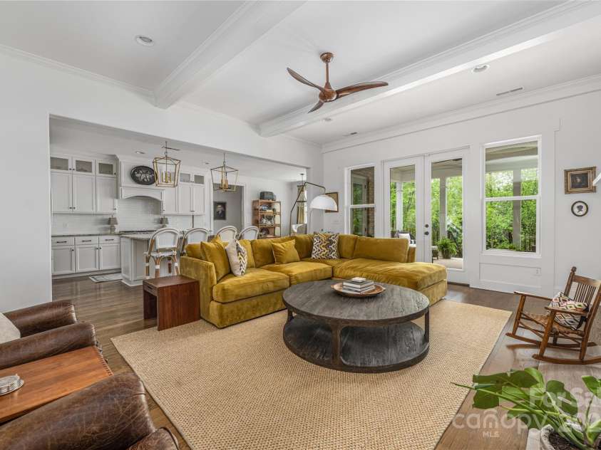 7982 Buena Vista Drive, Denver, NC 28037.  MLS# CAR4243628, YatesRealty ID 5522. 