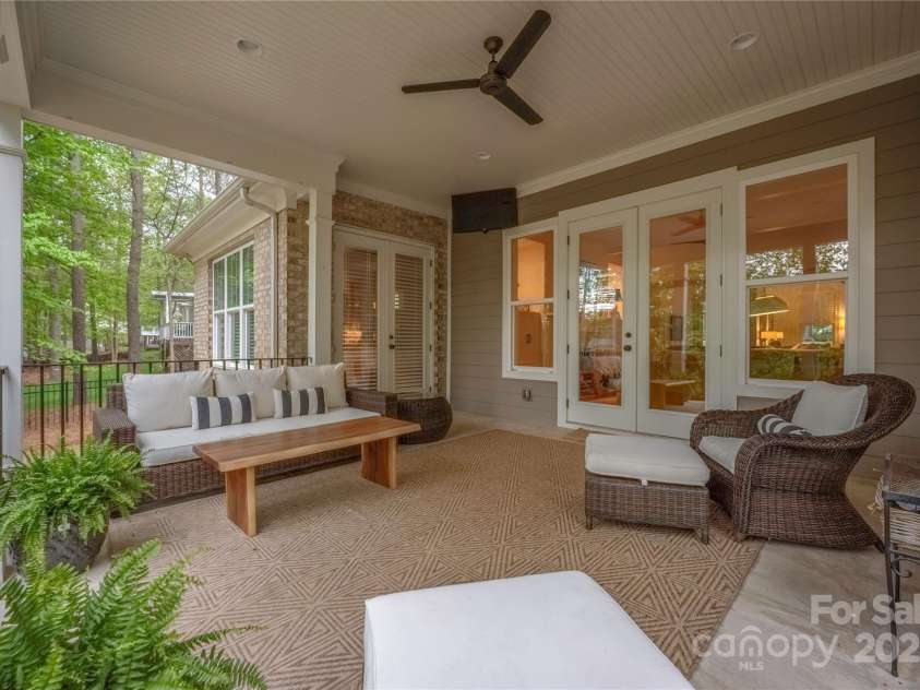 7982 Buena Vista Drive, Denver, NC 28037.  MLS# CAR4243628, YatesRealty ID 5522. 