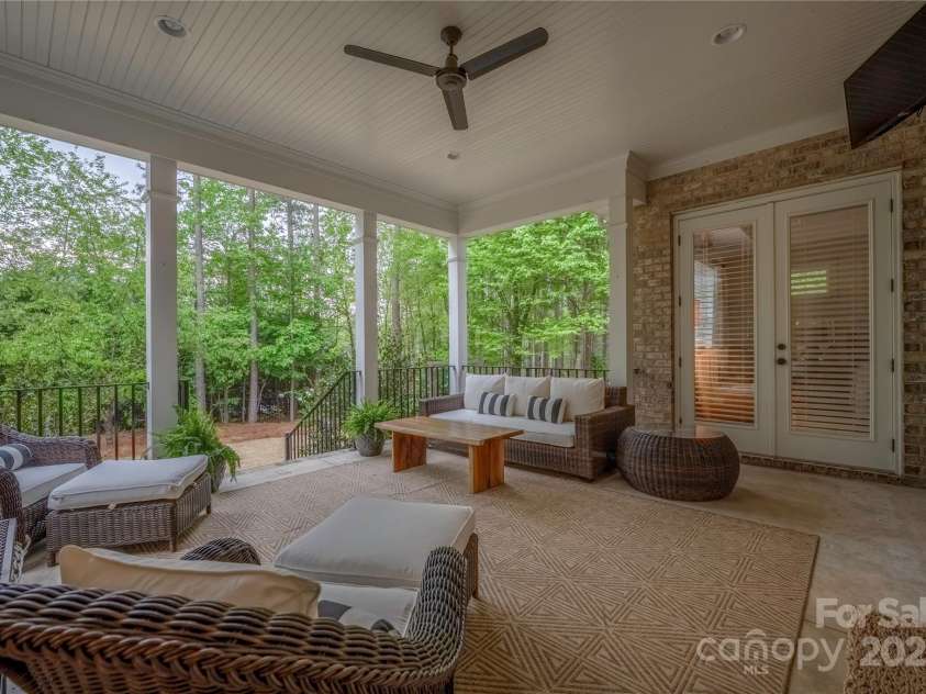 7982 Buena Vista Drive, Denver, NC 28037.  MLS# CAR4243628, YatesRealty ID 5522. 