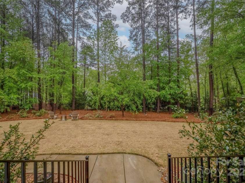 7982 Buena Vista Drive, Denver, NC 28037.  MLS# CAR4243628, YatesRealty ID 5522. 