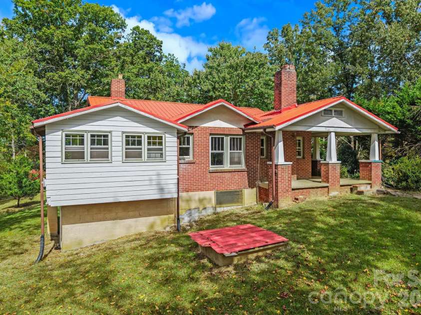 1305 Jenkins Valley Road, Alexander, NC 28701.  MLS# CAR4431889, YatesRealty ID 55221. 