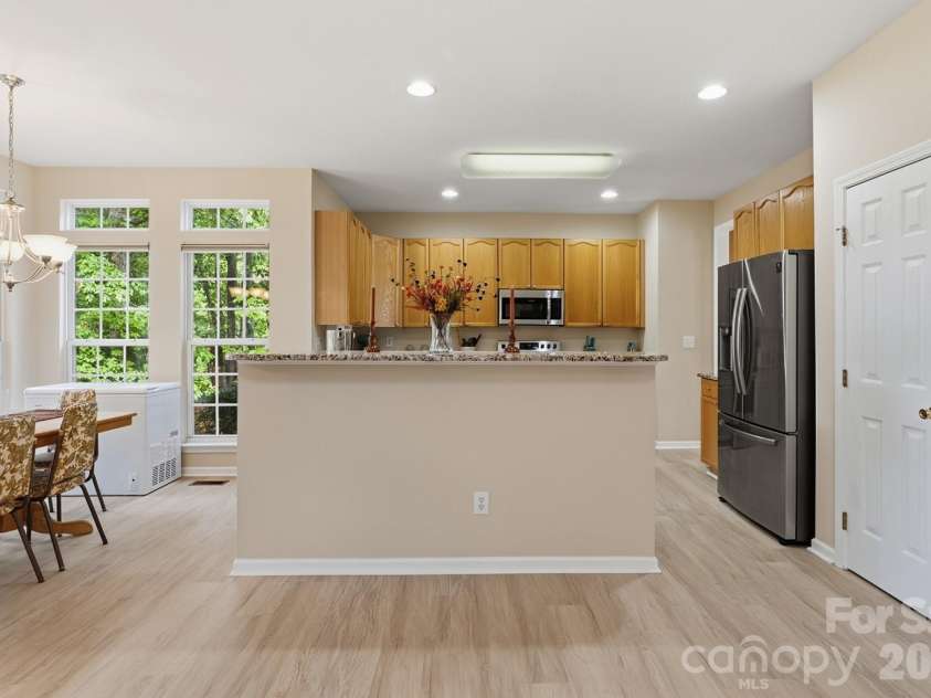 124 Doby Creek Court, Fort Mill, SC 29715.  MLS# CAR4424436, YatesRealty ID 55222. 