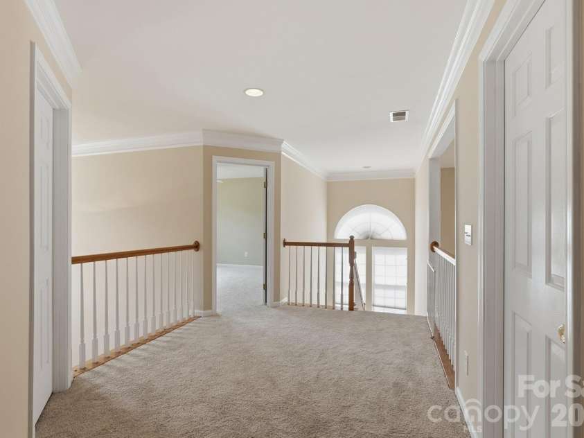 124 Doby Creek Court, Fort Mill, SC 29715.  MLS# CAR4424436, YatesRealty ID 55222. 