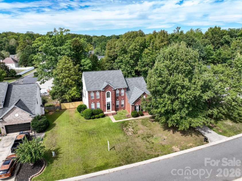 124 Doby Creek Court, Fort Mill, SC 29715.  MLS# CAR4424436, YatesRealty ID 55222. 