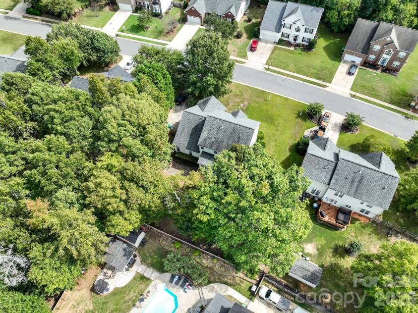 124 Doby Creek Court, Fort Mill, SC 29715.  MLS# CAR4424436, YatesRealty ID 55222. 