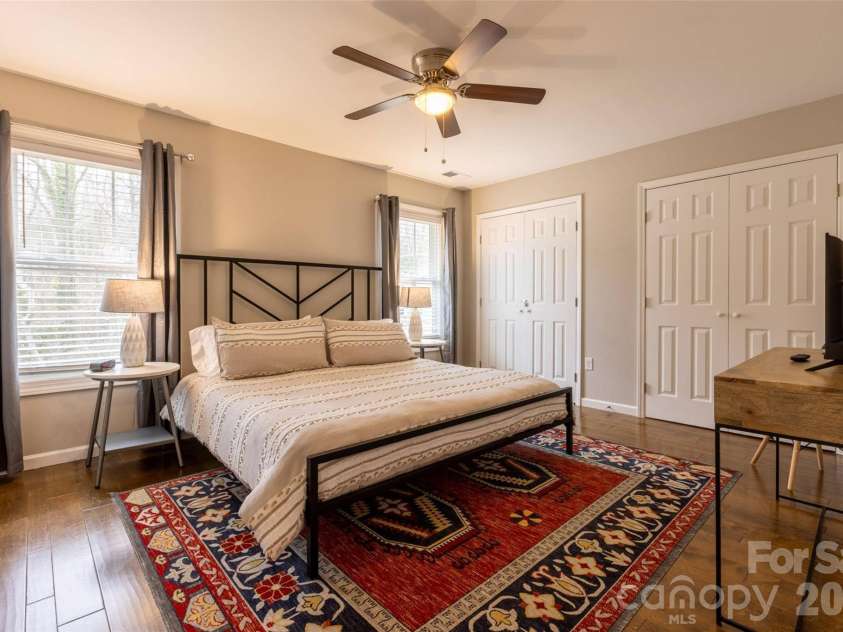 309 Jenna Clare Lane, Asheville, NC 28803.  MLS# CAR4428710, YatesRealty ID 55229. 