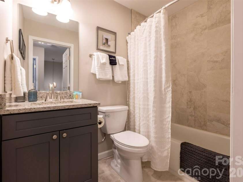 309 Jenna Clare Lane, Asheville, NC 28803.  MLS# CAR4428710, YatesRealty ID 55229. 