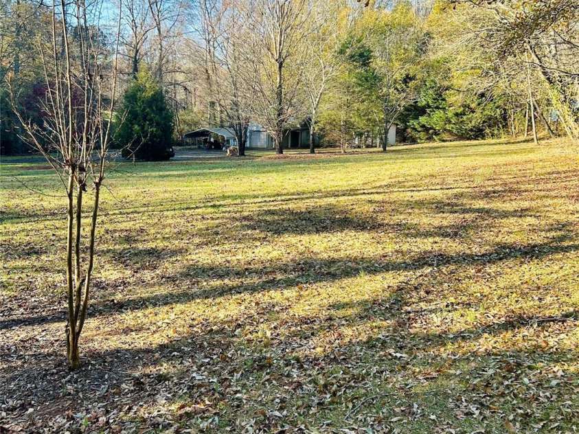 12 Hilltop Lane, Columbus, NC 28722.  MLS# CAR4203716, YatesRealty ID 5523. 