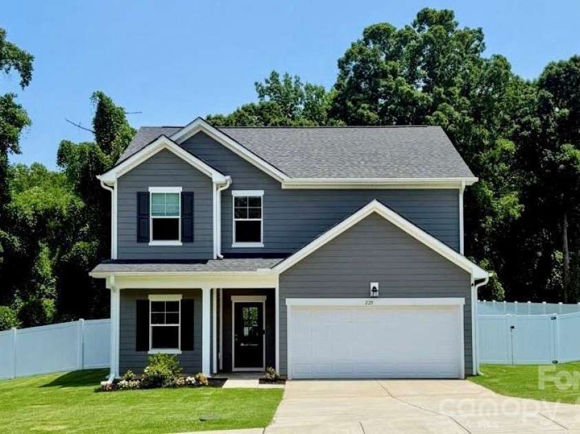 220 Sugar Hill Road, Troutman, NC 28166.  MLS# CAR4353090, YatesRealty ID 5523. 