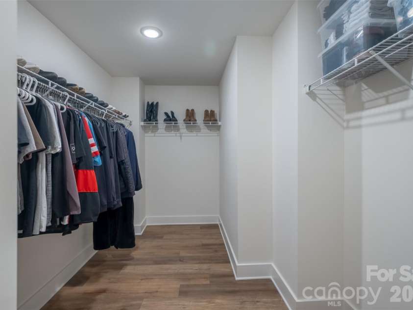 220 Sugar Hill Road, Troutman, NC 28166.  MLS# CAR4353090, YatesRealty ID 5523. Primary Closet
