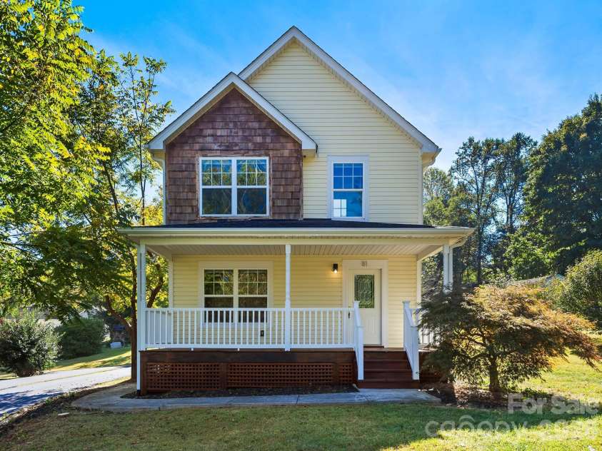 81 Crayton Road, Asheville, NC 28803.  MLS# CAR4432139, YatesRealty ID 55230. 