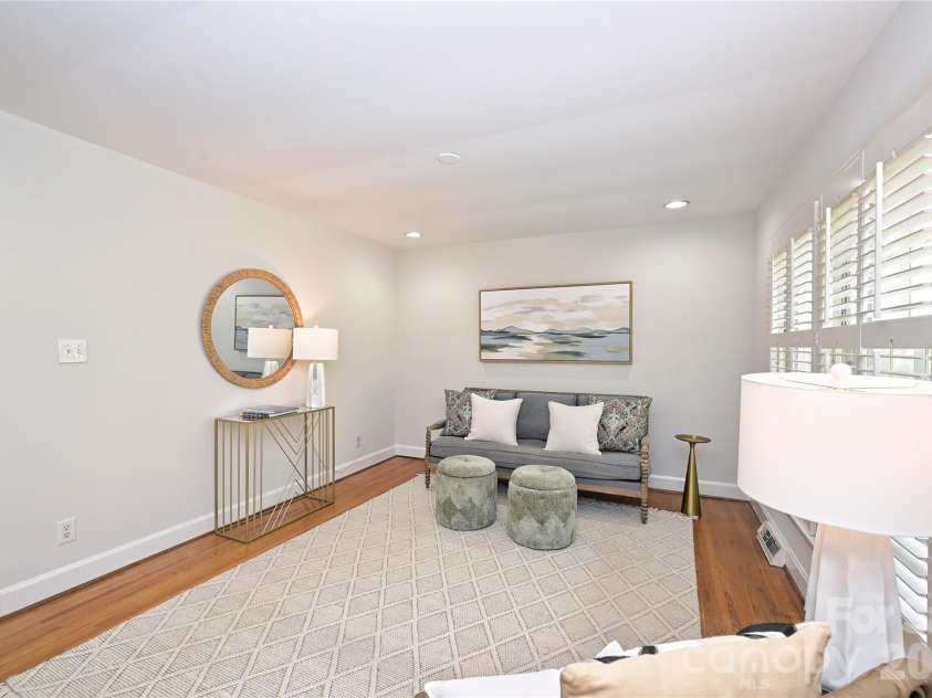 1344 Edgewater Drive, Charlotte, NC 28210.  MLS# CAR4431660, YatesRealty ID 55231. 