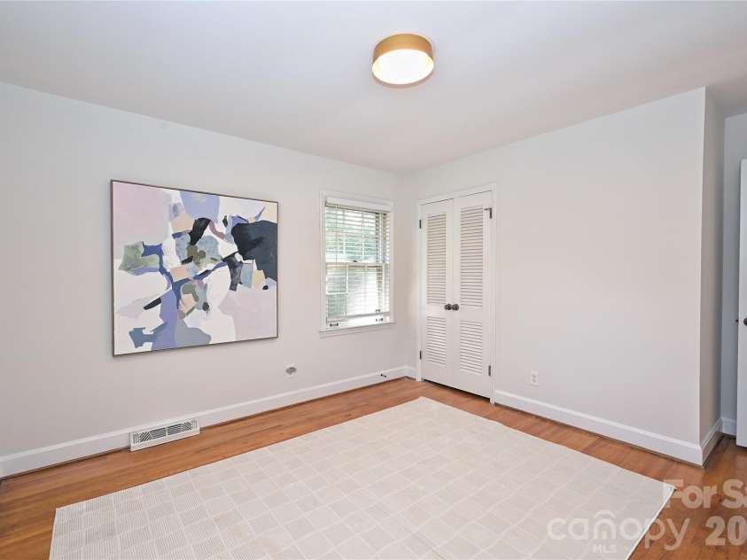 1344 Edgewater Drive, Charlotte, NC 28210.  MLS# CAR4431660, YatesRealty ID 55231. 