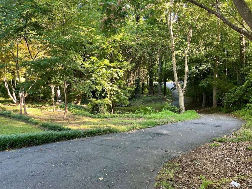 3220 Balkan Drive, York, SC 29745.  MLS# CAR4432226, YatesRealty ID 55232. 