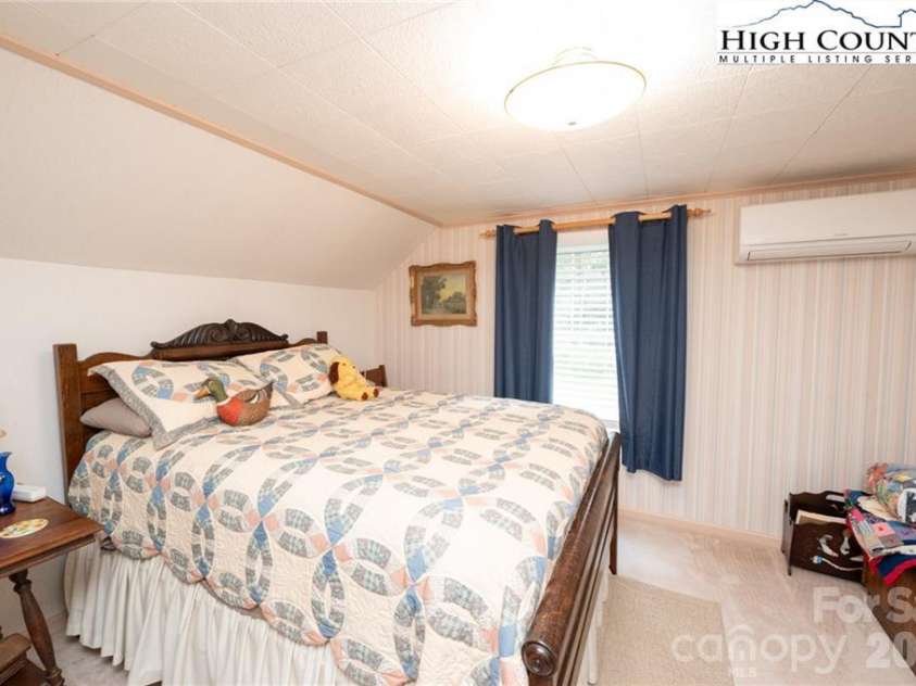 230 West Cove Lane, Boone, NC 28607.  MLS# CAR4432382, YatesRealty ID 55237. 