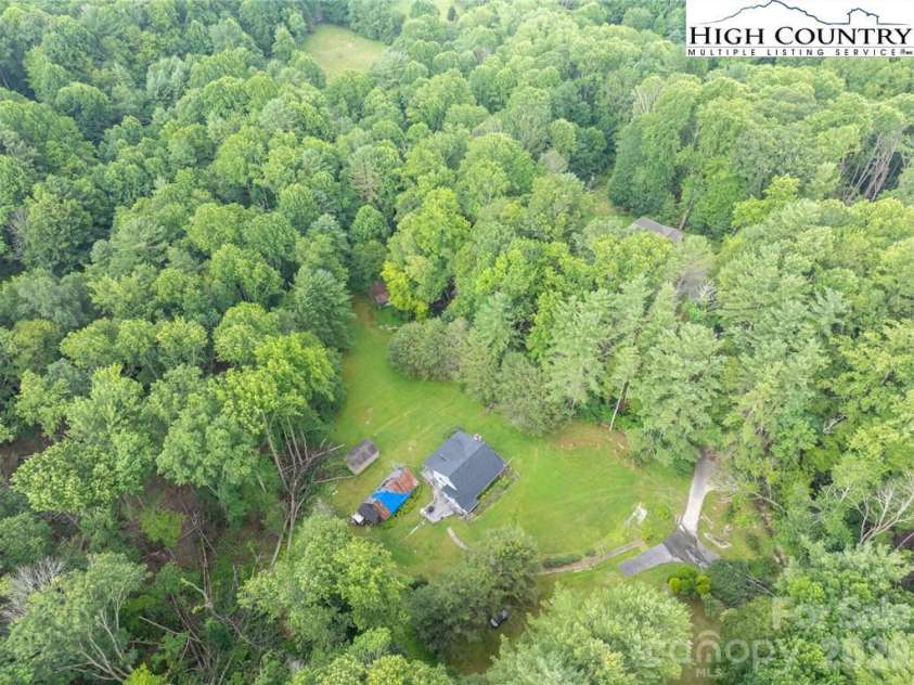 230 West Cove Lane, Boone, NC 28607.  MLS# CAR4432382, YatesRealty ID 55237. 