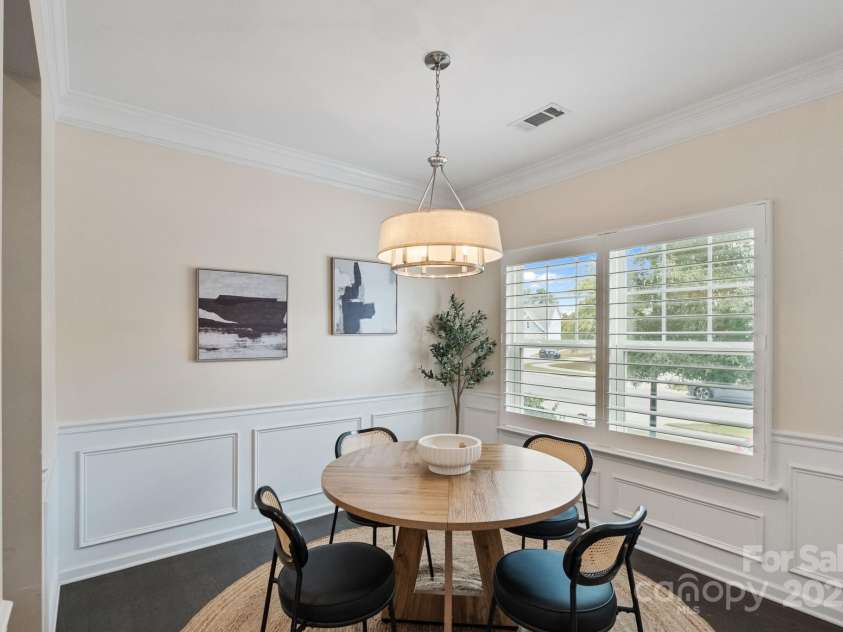 515 Stickley Place, Lancaster, SC 29720.  MLS# CAR4307890, YatesRealty ID 5524. Dinning room