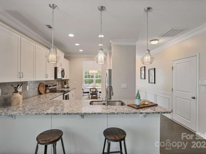 515 Stickley Place, Lancaster, SC 29720.  MLS# CAR4307890, YatesRealty ID 5524. Kitchen