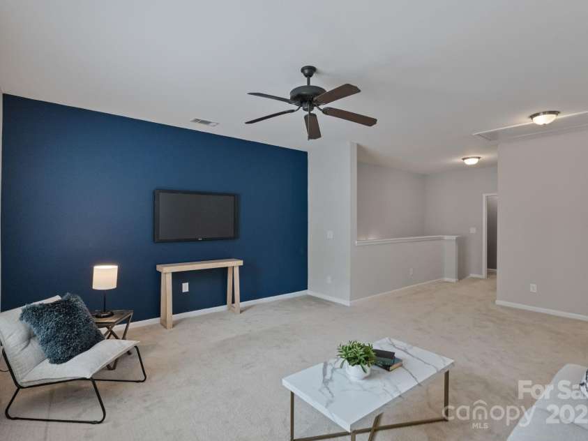 515 Stickley Place, Lancaster, SC 29720.  MLS# CAR4307890, YatesRealty ID 5524. Upstairs Loft