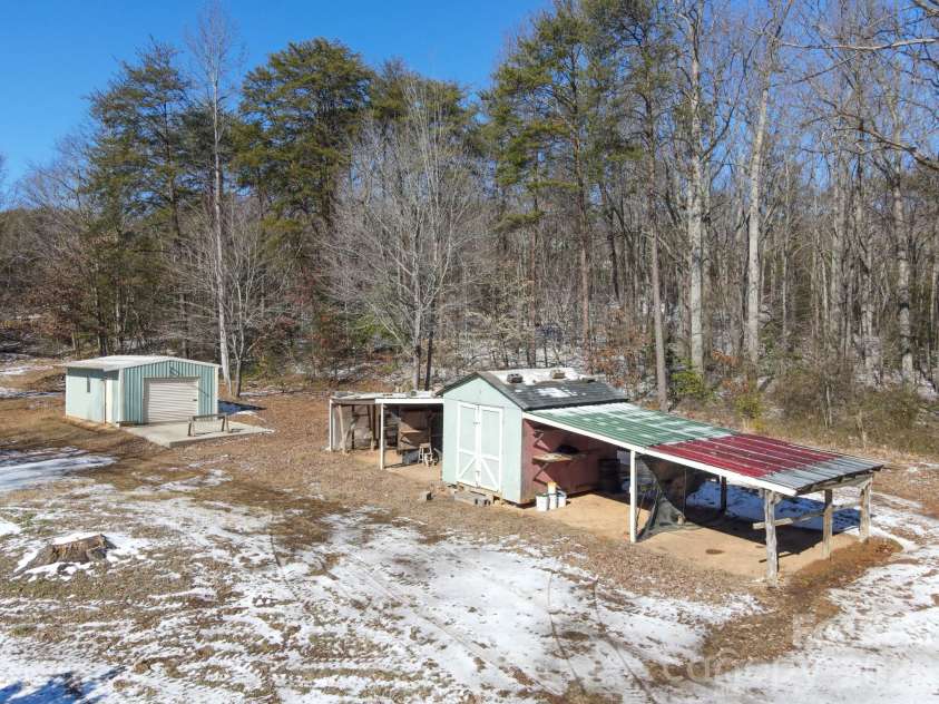 5394 S NC 16 Business Hwy Drive, Maiden, NC 28650.  MLS# CAR4342035, YatesRealty ID 5524. 