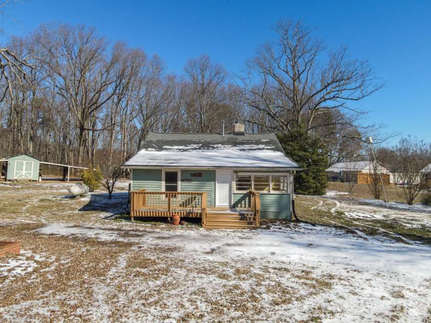 5394 S NC 16 Business Hwy Drive, Maiden, NC 28650.  MLS# CAR4342035, YatesRealty ID 5524. 