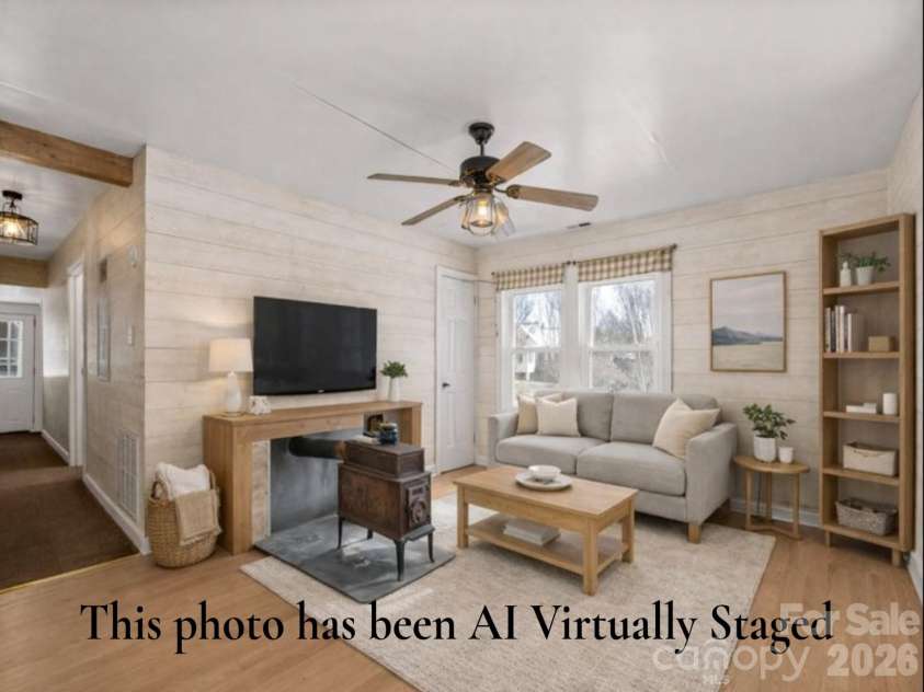 5394 S NC 16 Business Hwy Drive, Maiden, NC 28650.  MLS# CAR4342035, YatesRealty ID 5524. 