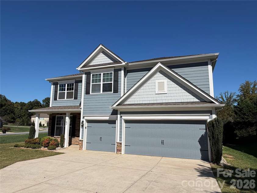 162 Blueview Road, Mooresville, NC 28117.  MLS# CAR4432152, YatesRealty ID 55240. 