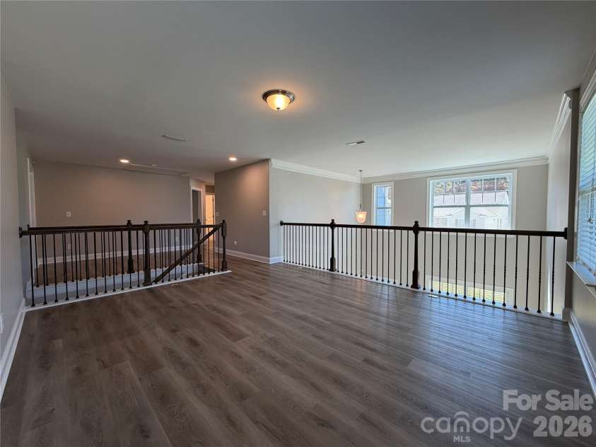 162 Blueview Road, Mooresville, NC 28117.  MLS# CAR4432152, YatesRealty ID 55240. 