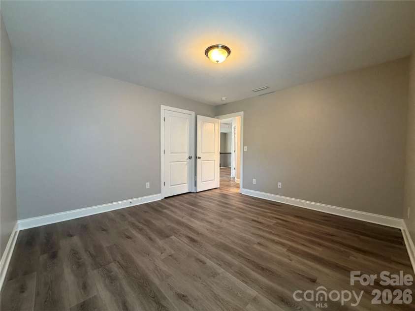 162 Blueview Road, Mooresville, NC 28117.  MLS# CAR4432152, YatesRealty ID 55240. 