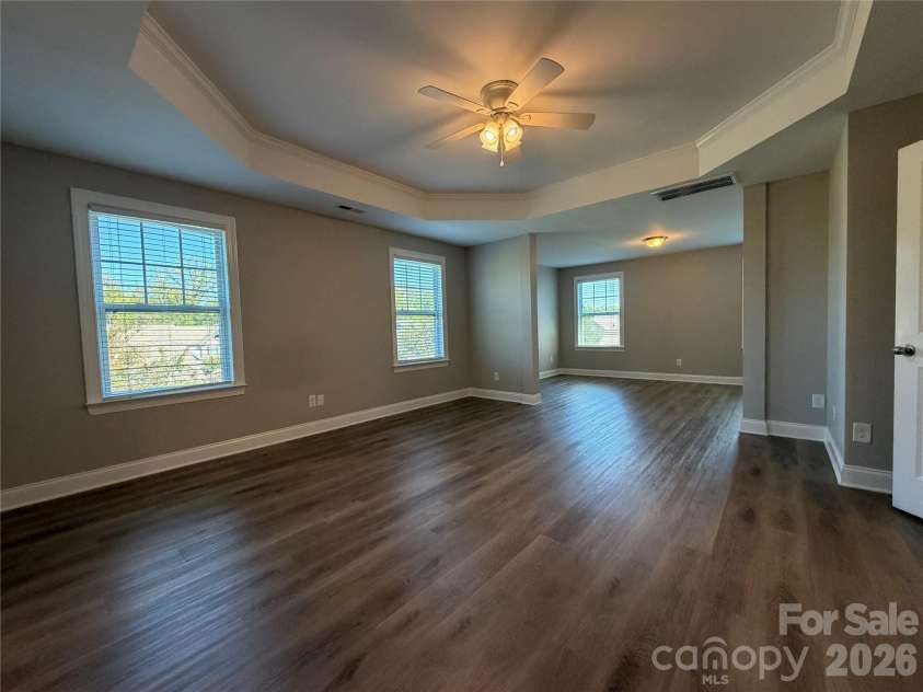 162 Blueview Road, Mooresville, NC 28117.  MLS# CAR4432152, YatesRealty ID 55240. 