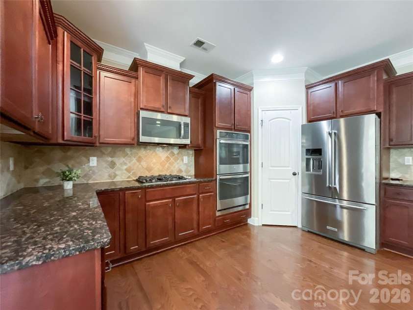 7527 Snowbird Court, Mint Hill, NC 28227.  MLS# CAR4432418, YatesRealty ID 55245. 