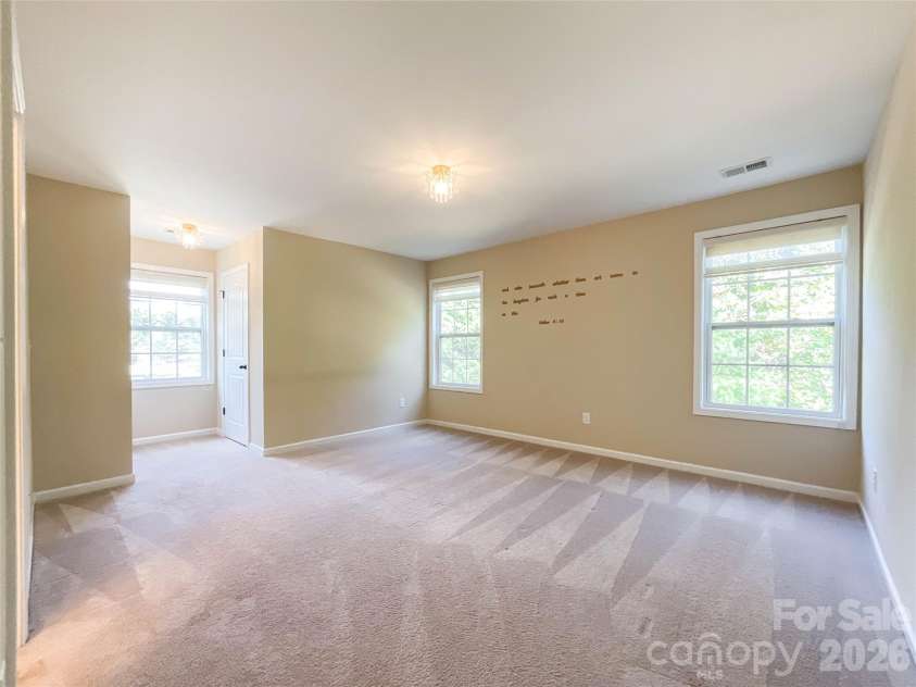 7527 Snowbird Court, Mint Hill, NC 28227.  MLS# CAR4432418, YatesRealty ID 55245. 