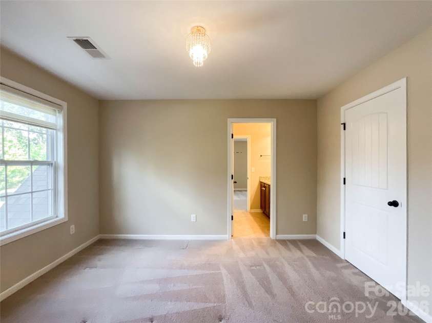 7527 Snowbird Court, Mint Hill, NC 28227.  MLS# CAR4432418, YatesRealty ID 55245. 