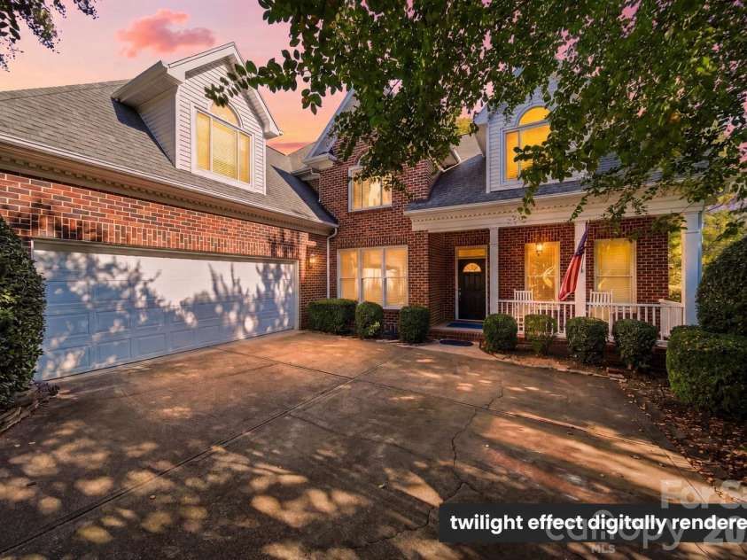 5539 Sunstar Court, Charlotte, NC 28226.  MLS# CAR4431682, YatesRealty ID 55248. 