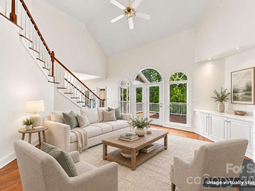 5539 Sunstar Court, Charlotte, NC 28226.  MLS# CAR4431682, YatesRealty ID 55248. 