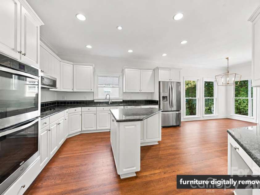 5539 Sunstar Court, Charlotte, NC 28226.  MLS# CAR4431682, YatesRealty ID 55248. 