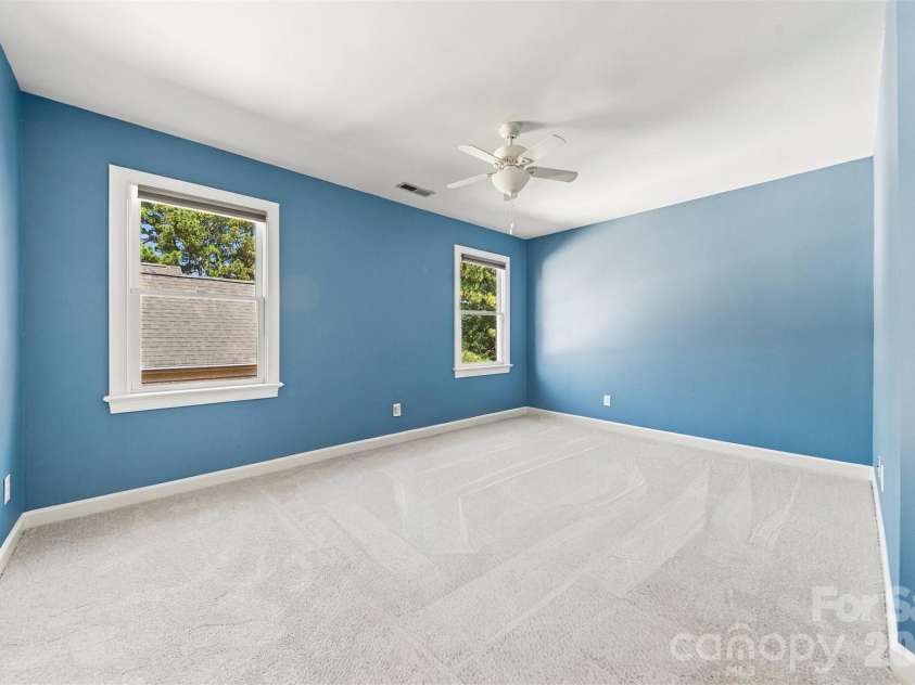 5539 Sunstar Court, Charlotte, NC 28226.  MLS# CAR4431682, YatesRealty ID 55248. 
