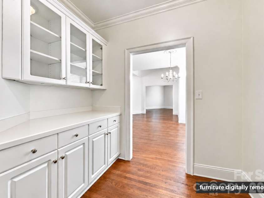 5539 Sunstar Court, Charlotte, NC 28226.  MLS# CAR4431682, YatesRealty ID 55248. 