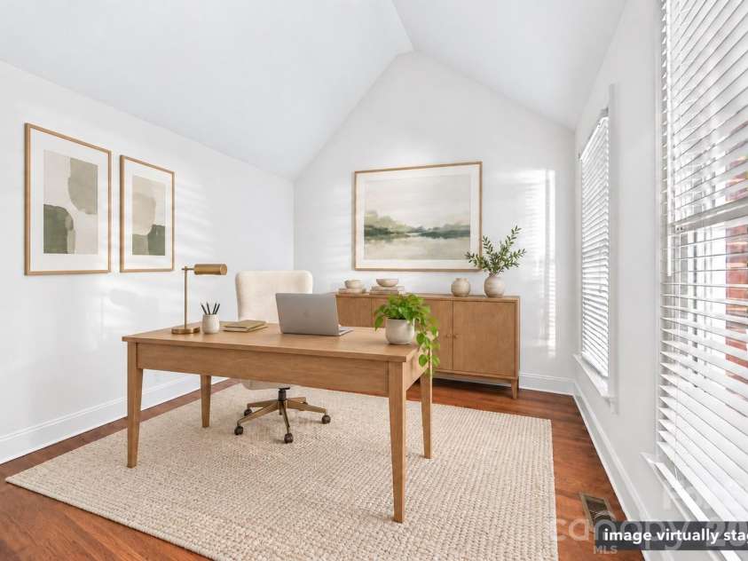 5539 Sunstar Court, Charlotte, NC 28226.  MLS# CAR4431682, YatesRealty ID 55248. 