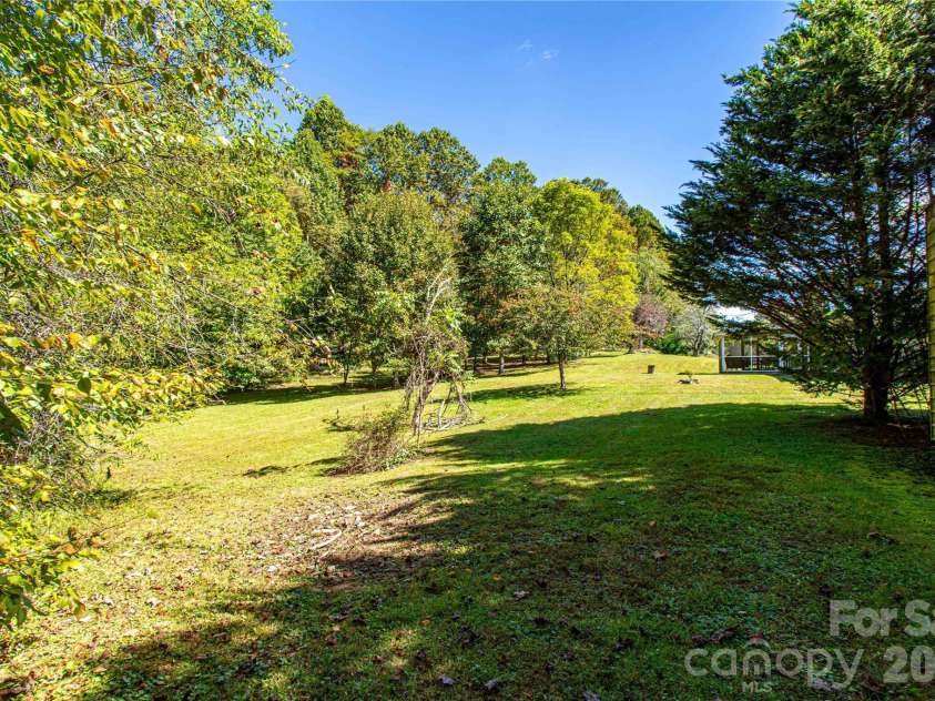 2586 Kim Miller Road, Lake Toxaway, NC 28747.  MLS# CAR4431012, YatesRealty ID 55249. 