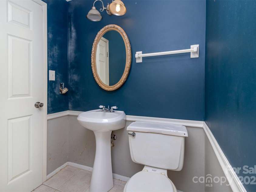 6005 Fringe Tree Drive, Charlotte, NC 28227.  MLS# CAR4241933, YatesRealty ID 5525. 