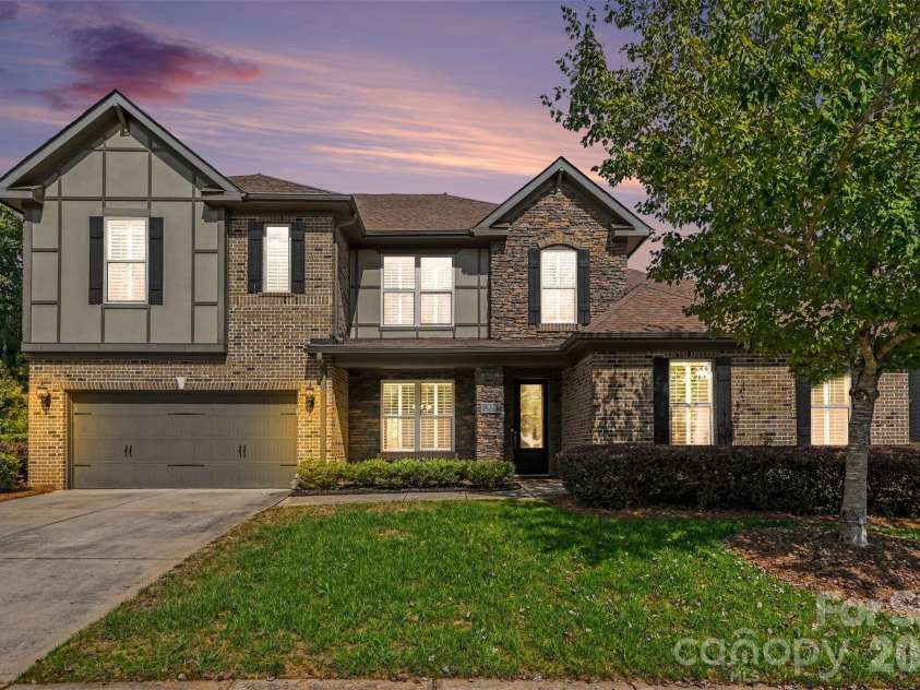 831 Tyne Drive, Fort Mill, SC 29715.  MLS# CAR4432362, YatesRealty ID 5525. 