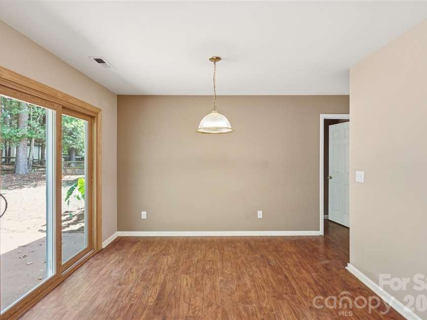 1619 Eagle Lake Drive, Indian Land, SC 29707.  MLS# CAR4431314, YatesRealty ID 55250. Dining area