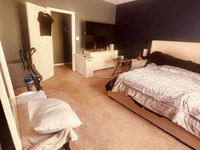 6376 Mallard View Lane, Charlotte, NC 28269.  MLS# CAR4432128, YatesRealty ID 55255. Master Bedroom