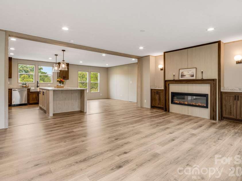823 Jupiter Road, Weaverville, NC 28787.  MLS# CAR4431463, YatesRealty ID 55256. 