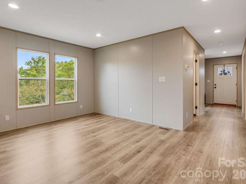823 Jupiter Road, Weaverville, NC 28787.  MLS# CAR4431463, YatesRealty ID 55256. 