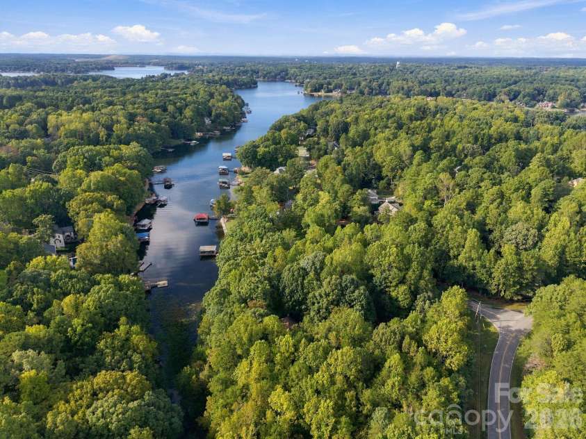 218 Culpeze Road, Mooresville, NC 28117.  MLS# CAR4430755, YatesRealty ID 55259. 