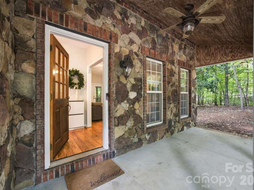 218 Culpeze Road, Mooresville, NC 28117.  MLS# CAR4430755, YatesRealty ID 55259. 