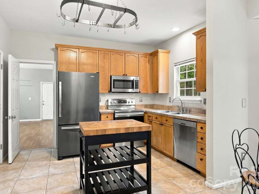 218 Culpeze Road, Mooresville, NC 28117.  MLS# CAR4430755, YatesRealty ID 55259. 