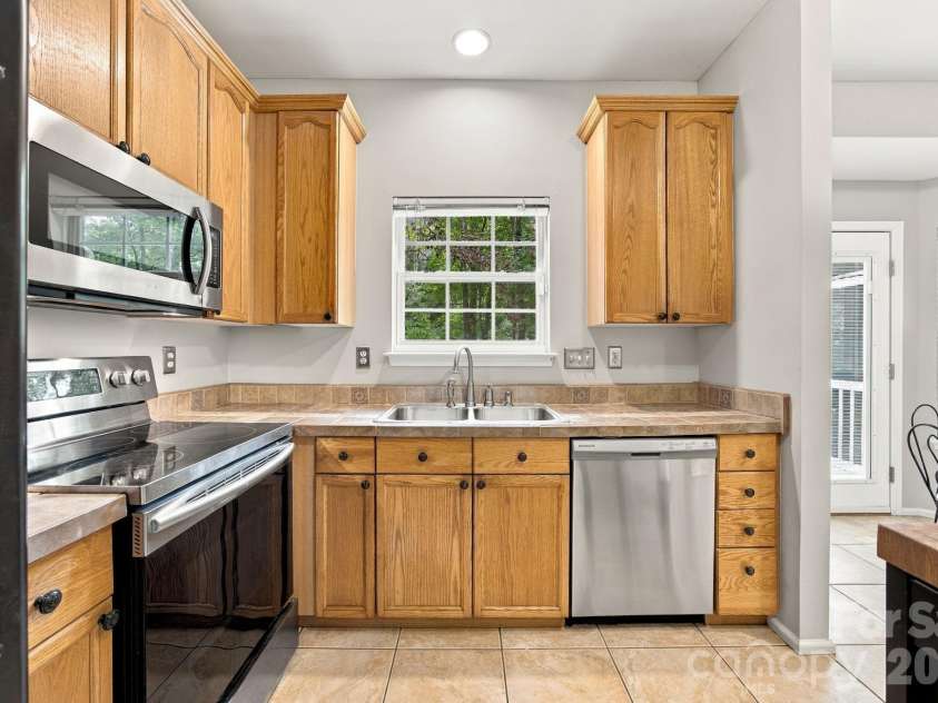 218 Culpeze Road, Mooresville, NC 28117.  MLS# CAR4430755, YatesRealty ID 55259. 